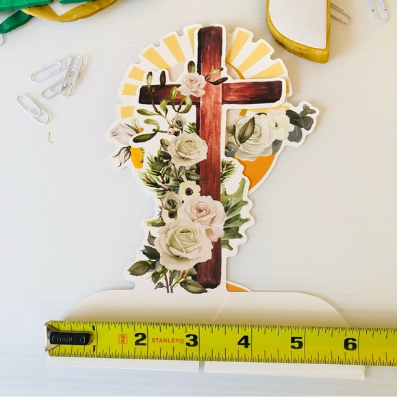 9 Piece First Communion/Baptism Decorations Honeycomb Centerpieces Table Décor - Picture 9 of 9